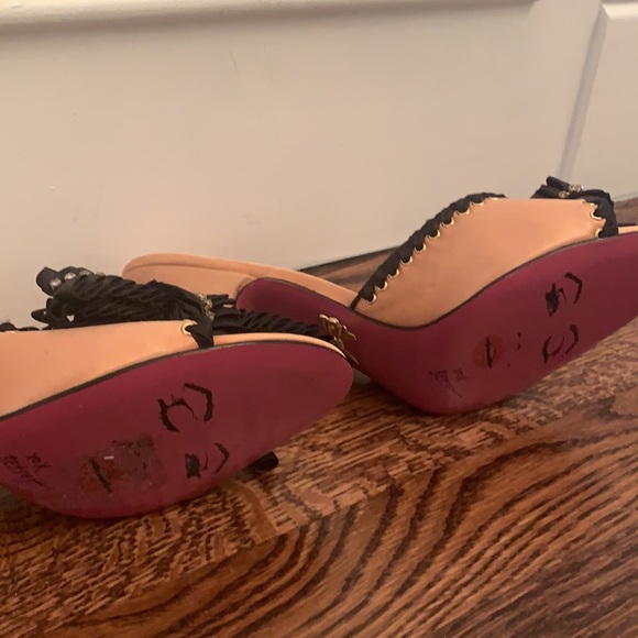 Cute sandals - Picture 3 of 3